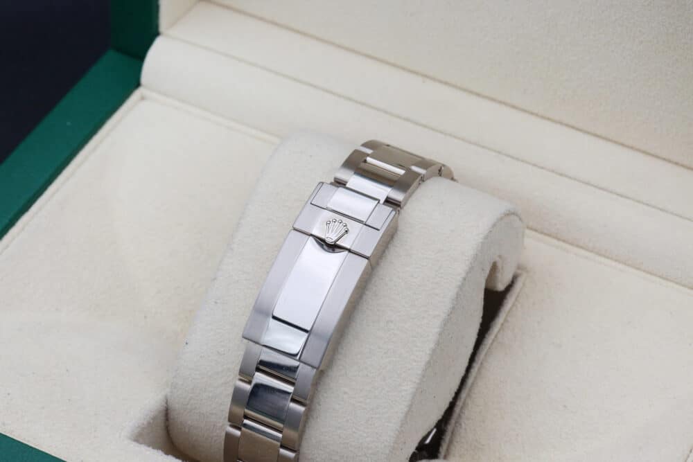 Rolex 116509 Blue DAYTONA  40mm 2023 - Image 3