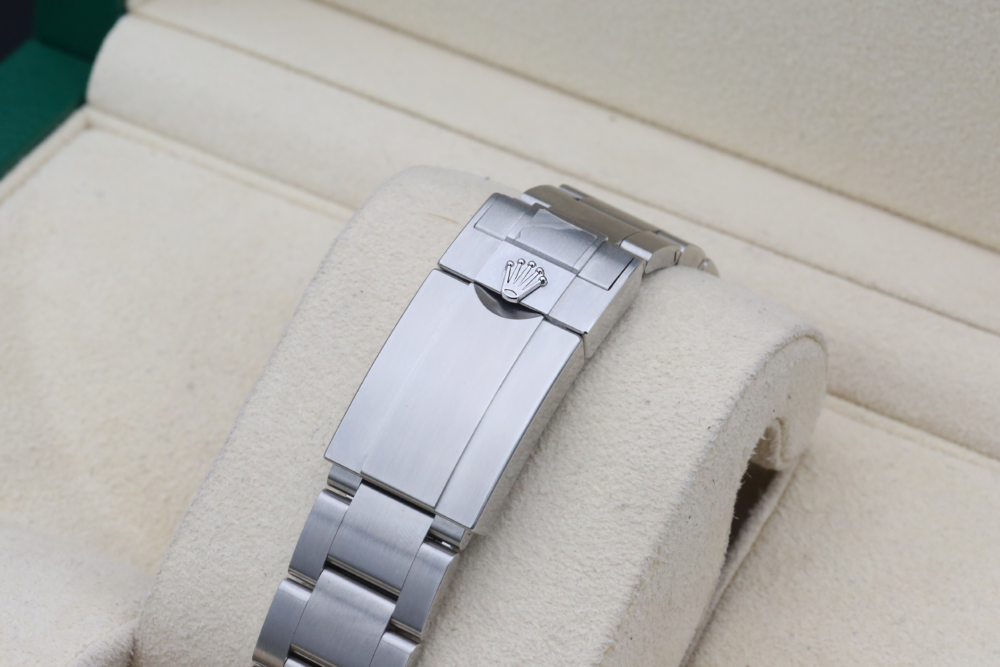 Rolex 126900 - Image 3
