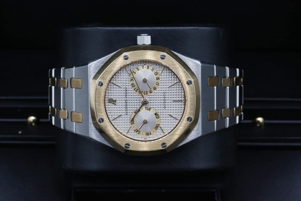 Audemars Piguet 25572SA.0.0477SA.01 Grey ROYAL OAK DAYDATE “OWL” 36mm - Image 2