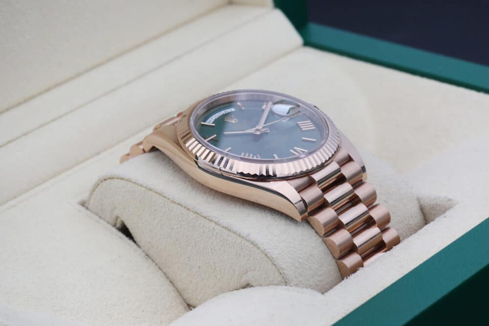 Rolex 228235 Olive DAYDATE 40mm 2021 - Image 6