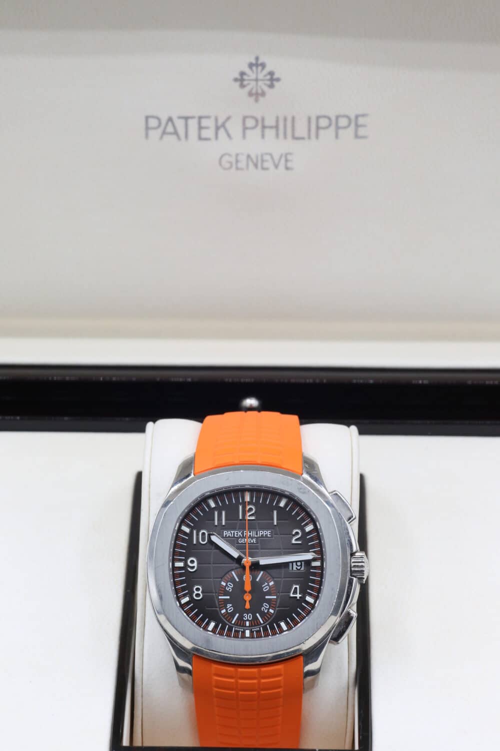 Patek Philippe 5968A/001 Black TRAVEL TIME  42mm 2018 - Image 8