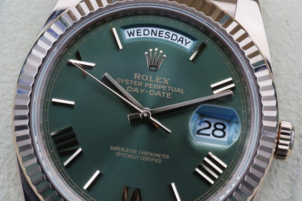 Rolex 228235 Olive DAY DATE  40mm 2022 - Image 4