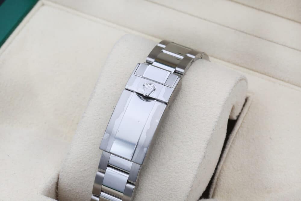 Rolex 116500LN White DAYTONA  40mm 2018 - Image 4