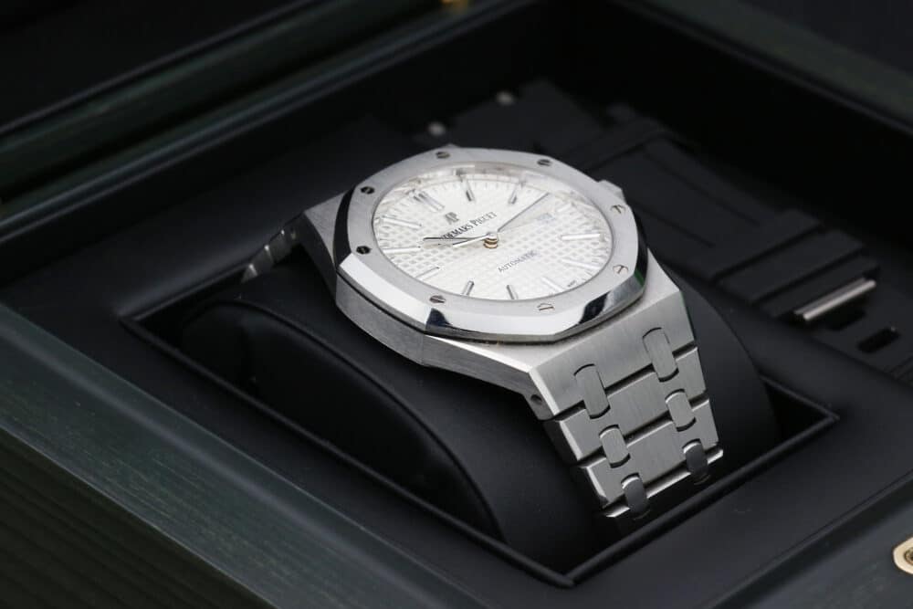 Audemars Piguet 15400ST White ROYAL OAK 41mm 2016 - Image 7