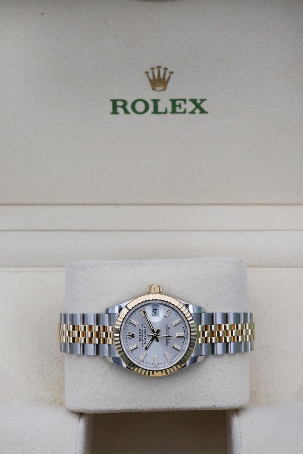 Rolex 279173 Silver DATEJUST 28mm 2022 - Image 3