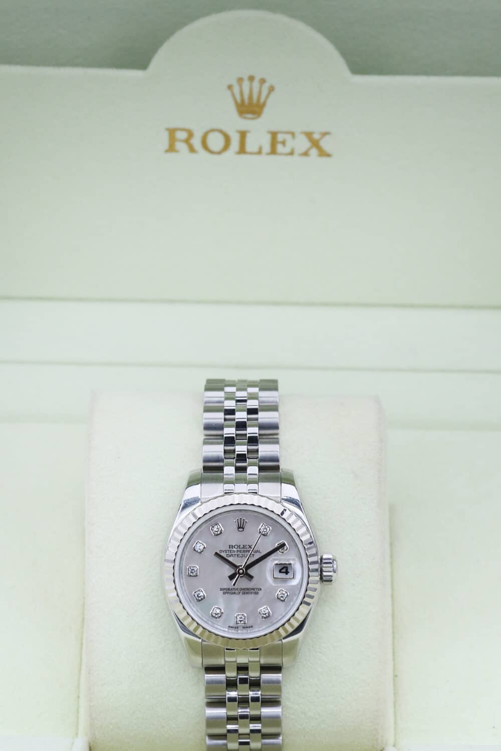 Rolex 179174 Mop Crystal Diamond DATEJUST  26mm 2011 - Image 3
