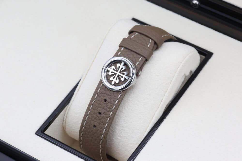 Patek Philippe 5935A-001 Rose COMPLICATIONS 41mm 2023 - Image 7