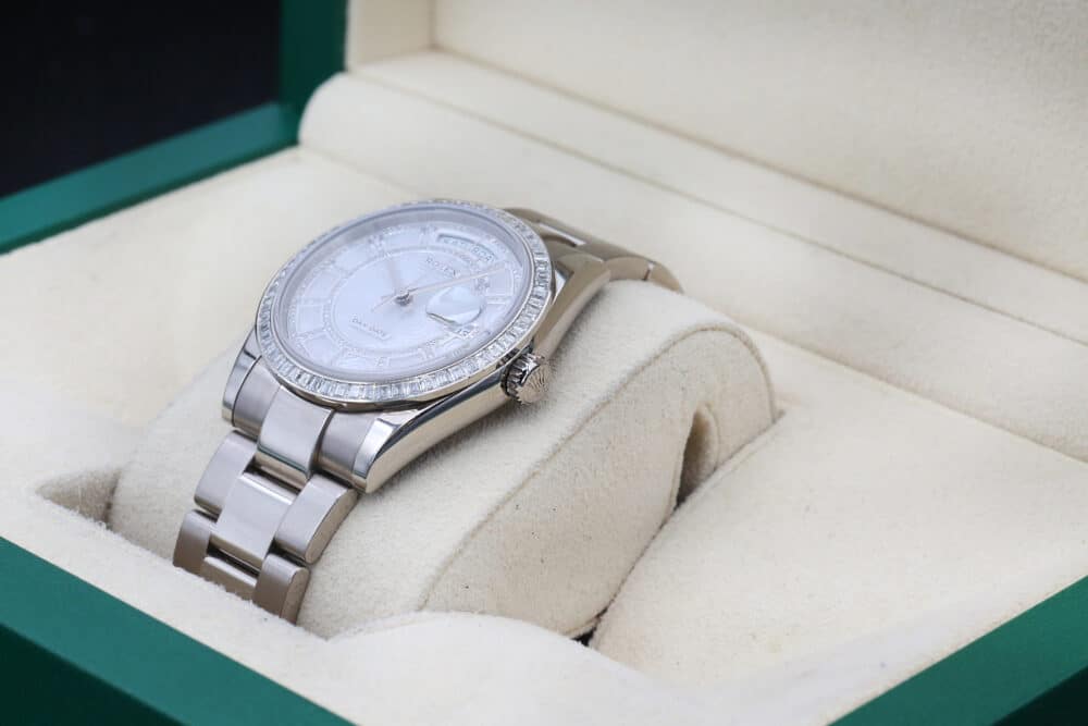 Rolex 118399BR Factory Mop Carousel DAYDATE  36mm 2022 - Image 5
