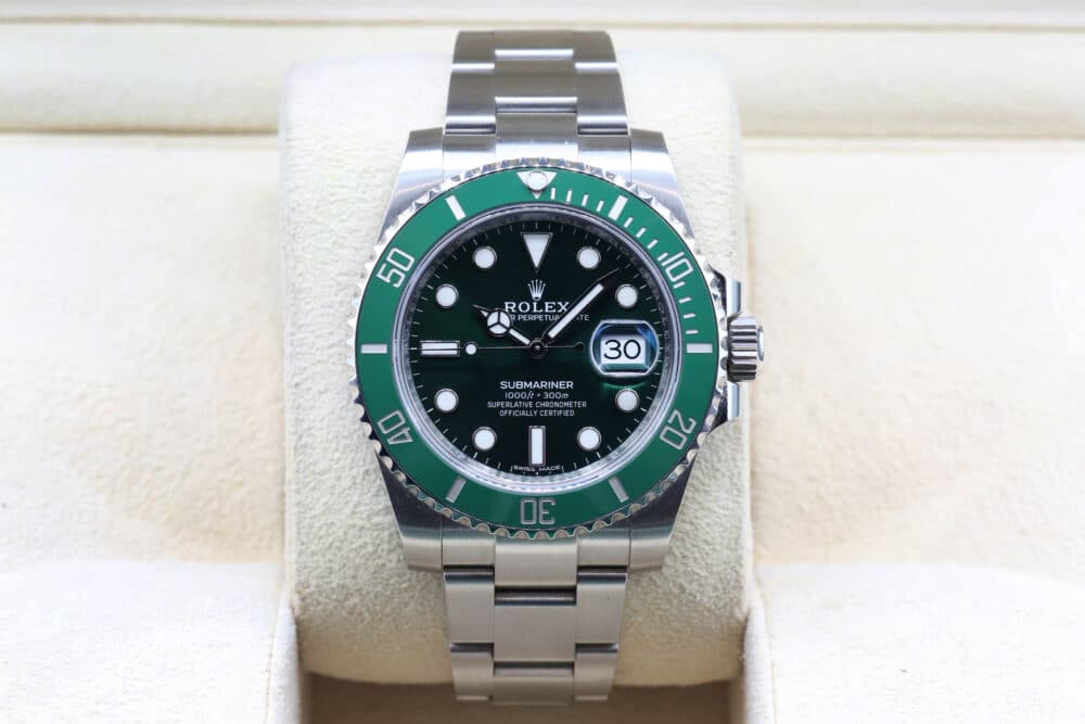 Rolex 116610LV Green SUBMARINER  40mm 2016 hulk