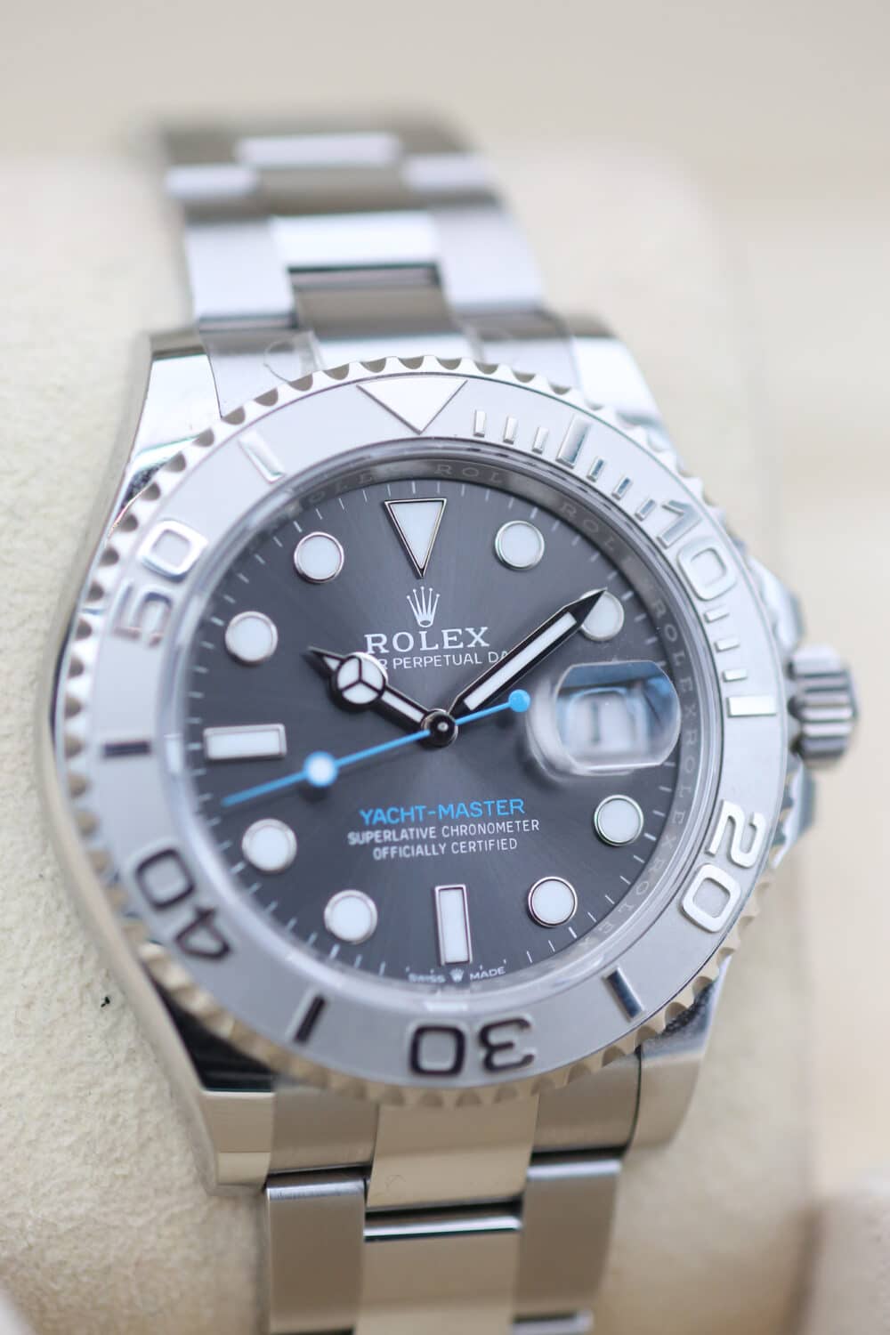 Rolex 126622 Rhodium YACHT MASTER  40mm 2022 - Image 2