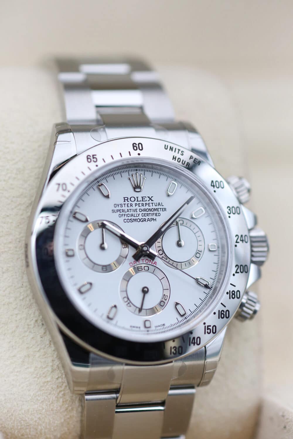 Rolex 116520 White DAYTONA 40mm 2015 - Image 2