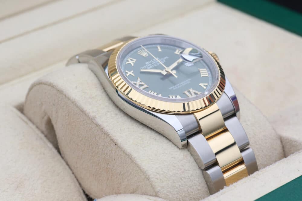 Rolex 126233 Green Roman DATEJUST  36mm 2023 Diamond 6 & 9 - Image 5