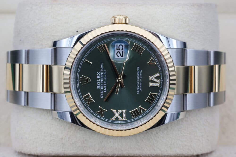 Rolex 126233 Green Roman DATEJUST  36mm 2023 Diamond 6 & 9 - Image 4