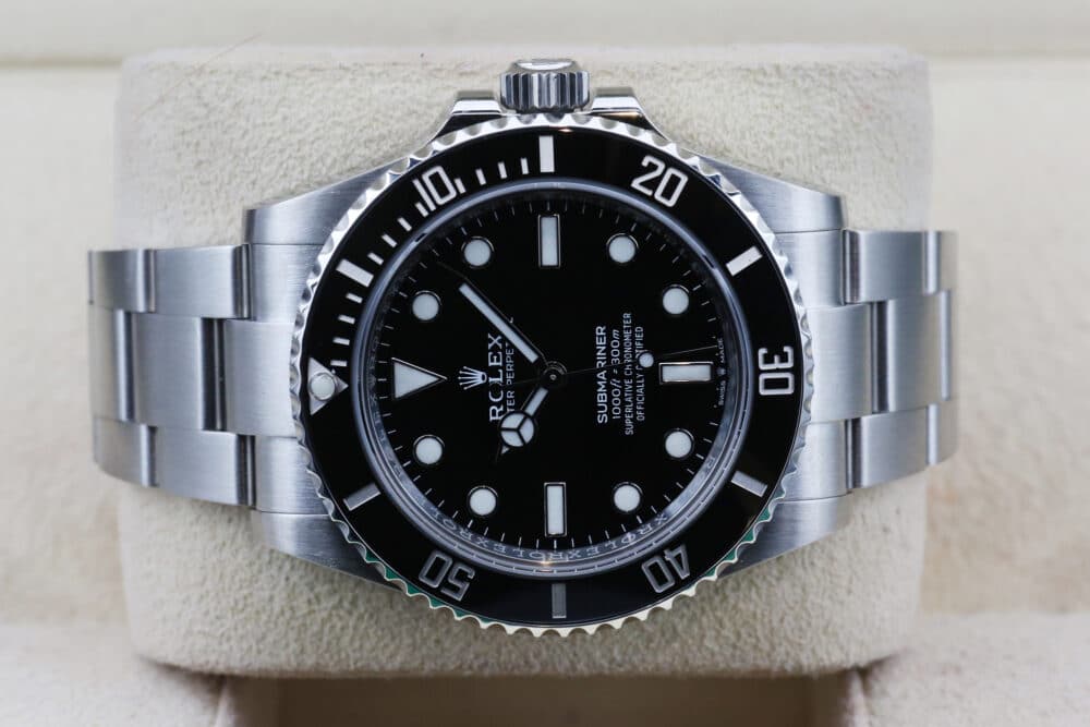 Rolex 124060 Black SUBMARINER NON DATE  41mm 2021 - Image 3