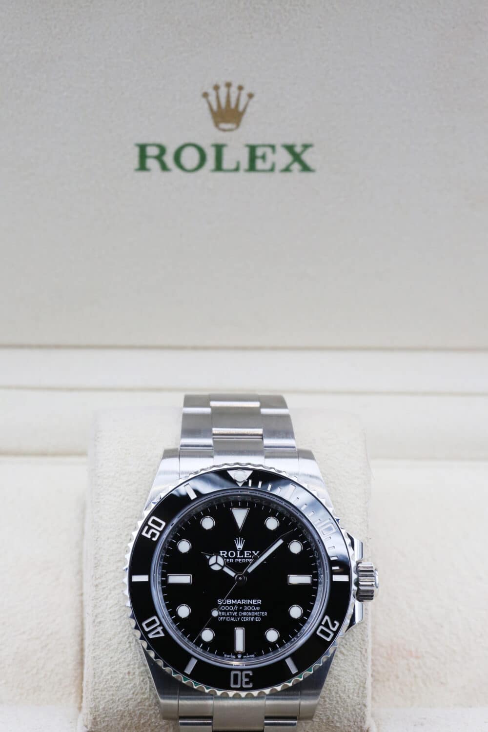Rolex 124060 Black SUBMARINER NON DATE  41mm 2021 - Image 4
