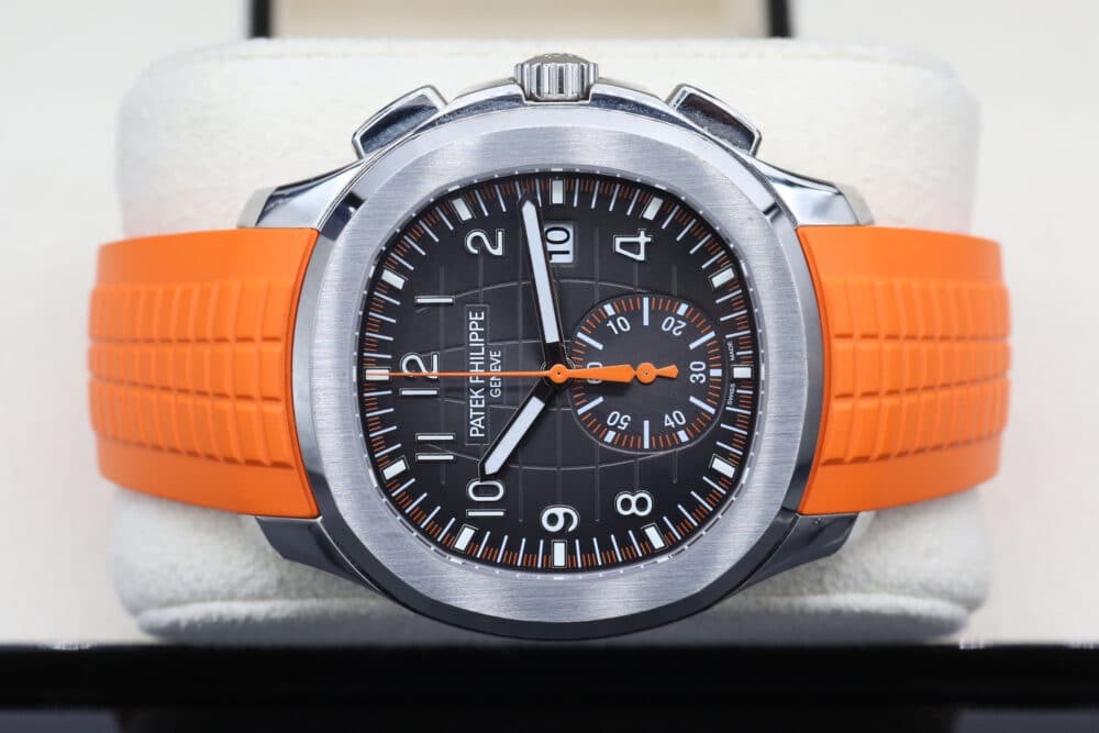 Patek Philippe 5968A-001 Grey AQUANAUT  42mm 2018 - Image 4