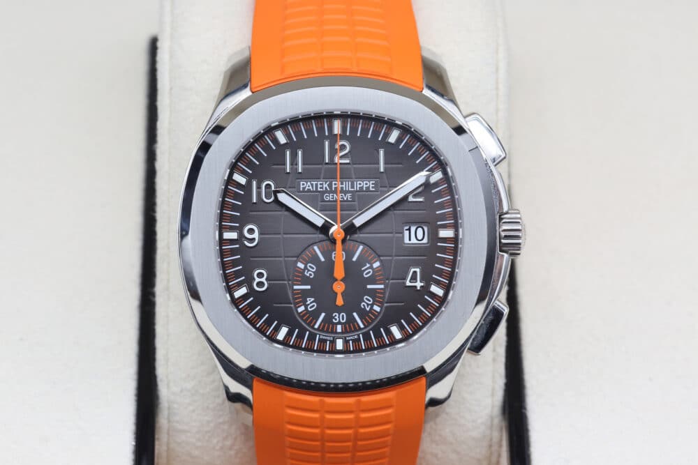 Patek Philippe 5968A-001 Grey AQUANAUT  42mm 2018