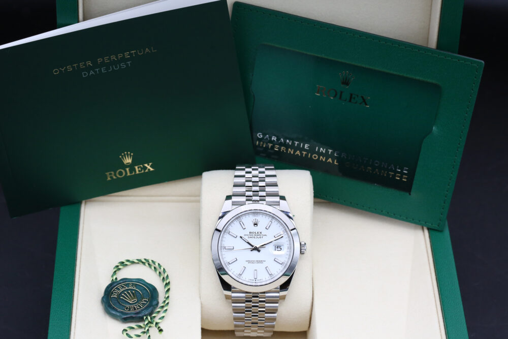 Rolex 126300 White Index DATEJUST 41mm 2025 - Image 5