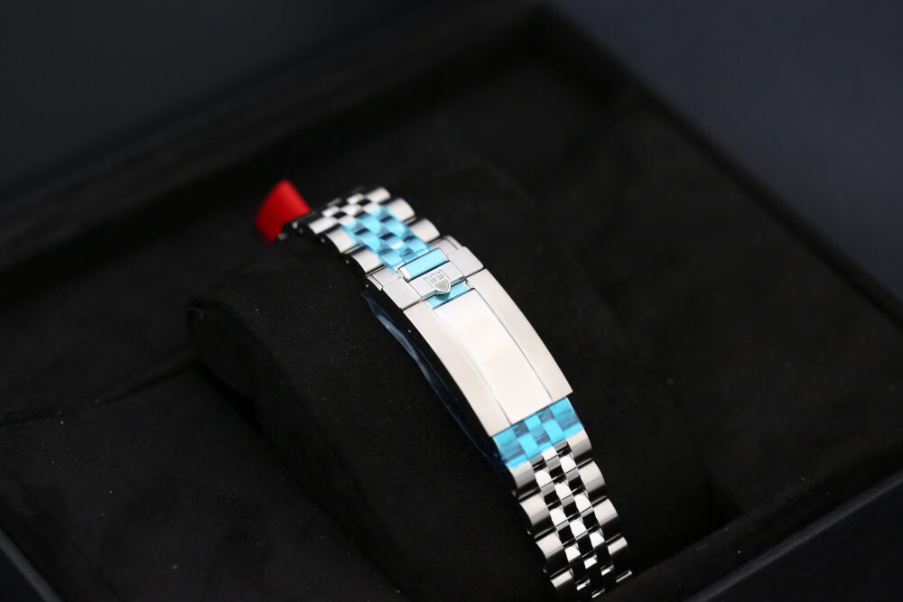 Tudor 7939A1A0RU Red BLACK BAY 39mm 2025 - Image 8