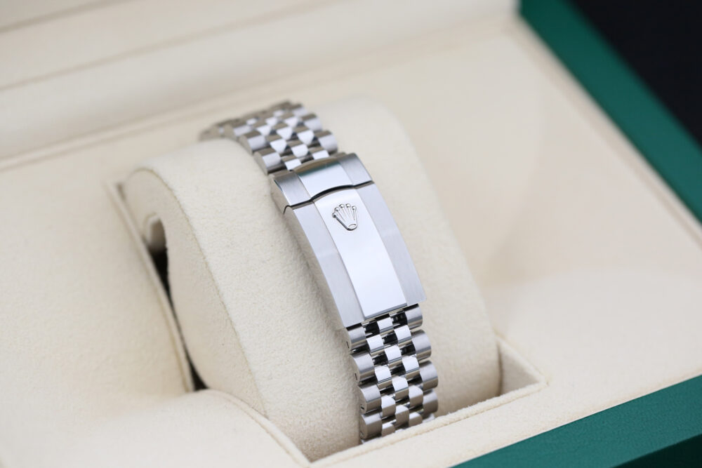 Rolex 126234 Mint Green DATEJUST 36mm 2024 - Image 8