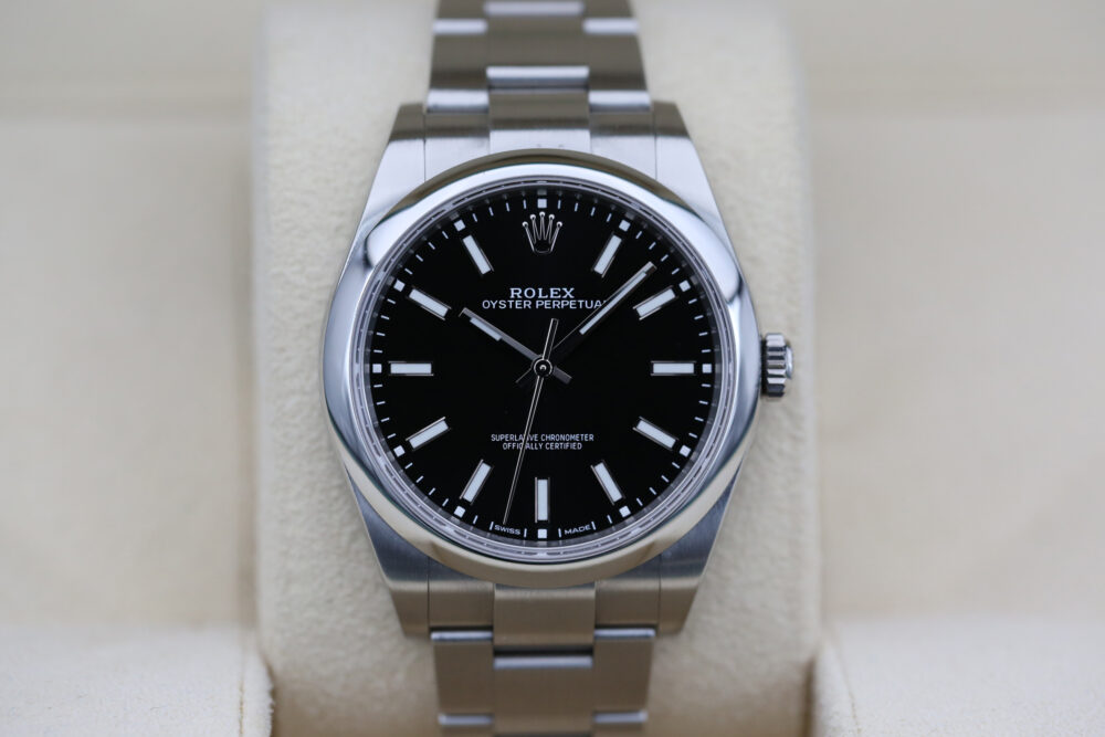 Rolex 114300 Black OYSTER PERPETUAL 39mm 2019