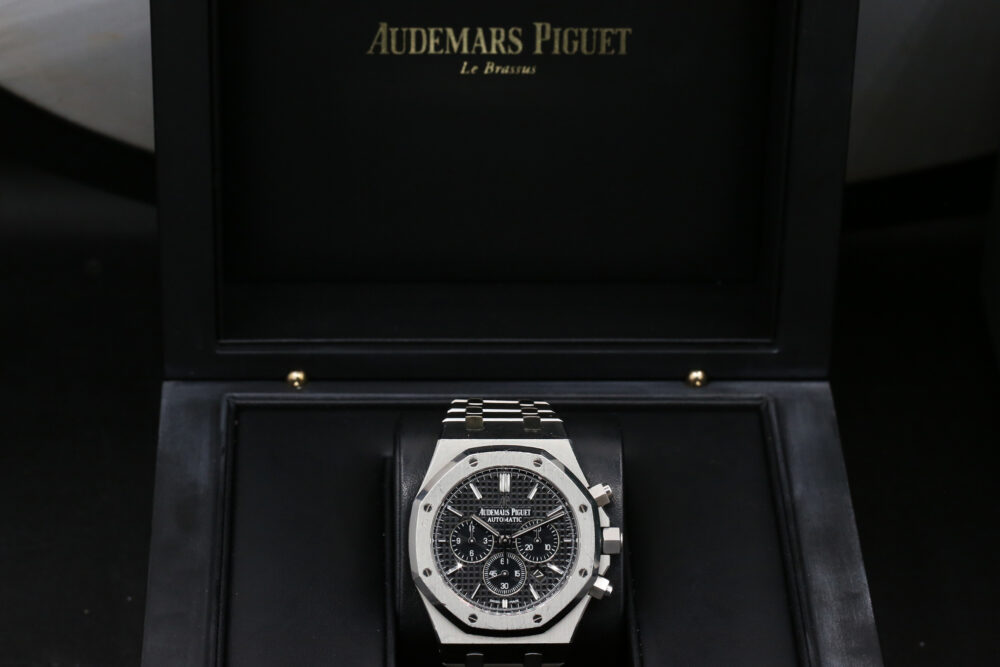 Audemars Piguet 26320ST.OO.1220ST.01 Black ROYAL OAK CHRONOGRAPH  41mm 2016 - Image 4