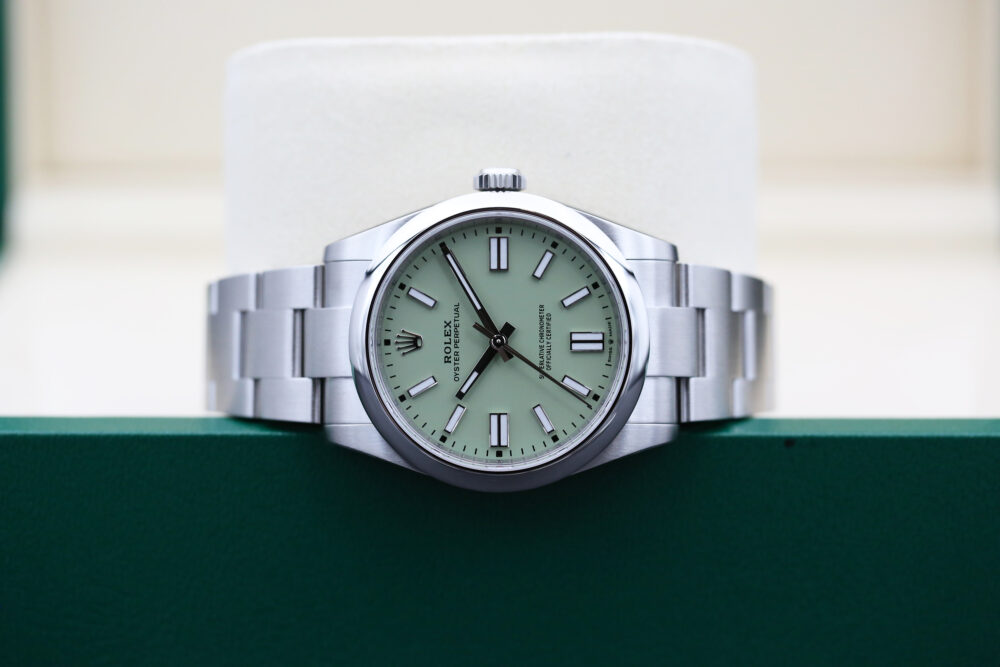 Rolex 134300 Pistachio OYSTER PERPETUAL  41mm 2025 - Image 3