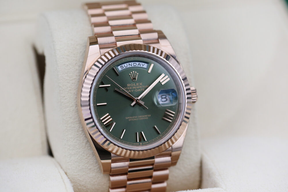 Rolex 228235 Olive DAY-DATE 40mm 2024 - Image 2