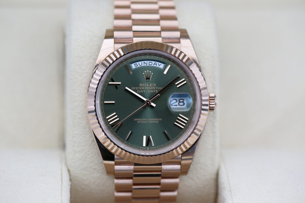 Rolex 228235 Olive DAY-DATE 40mm 2024